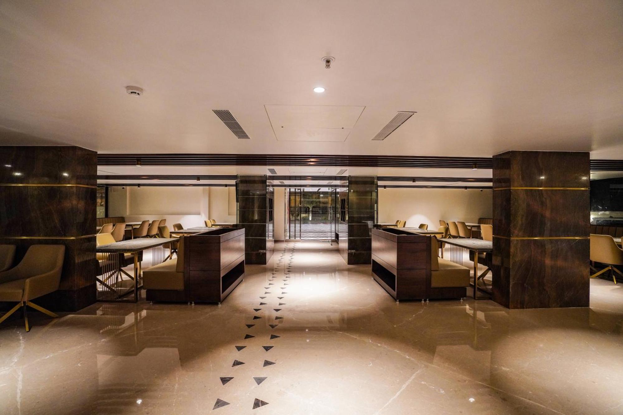 Uva Manish Hotel Kundapur Eksteriør billede