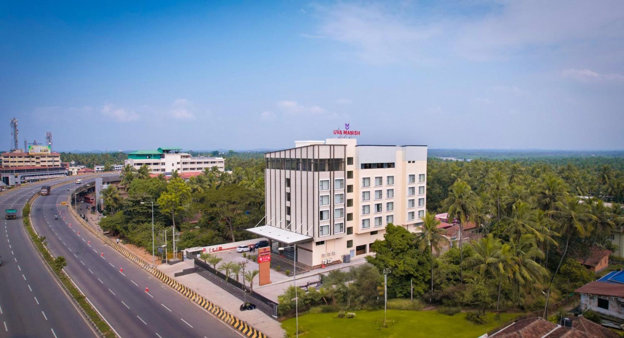 Uva Manish Hotel Kundapur Eksteriør billede