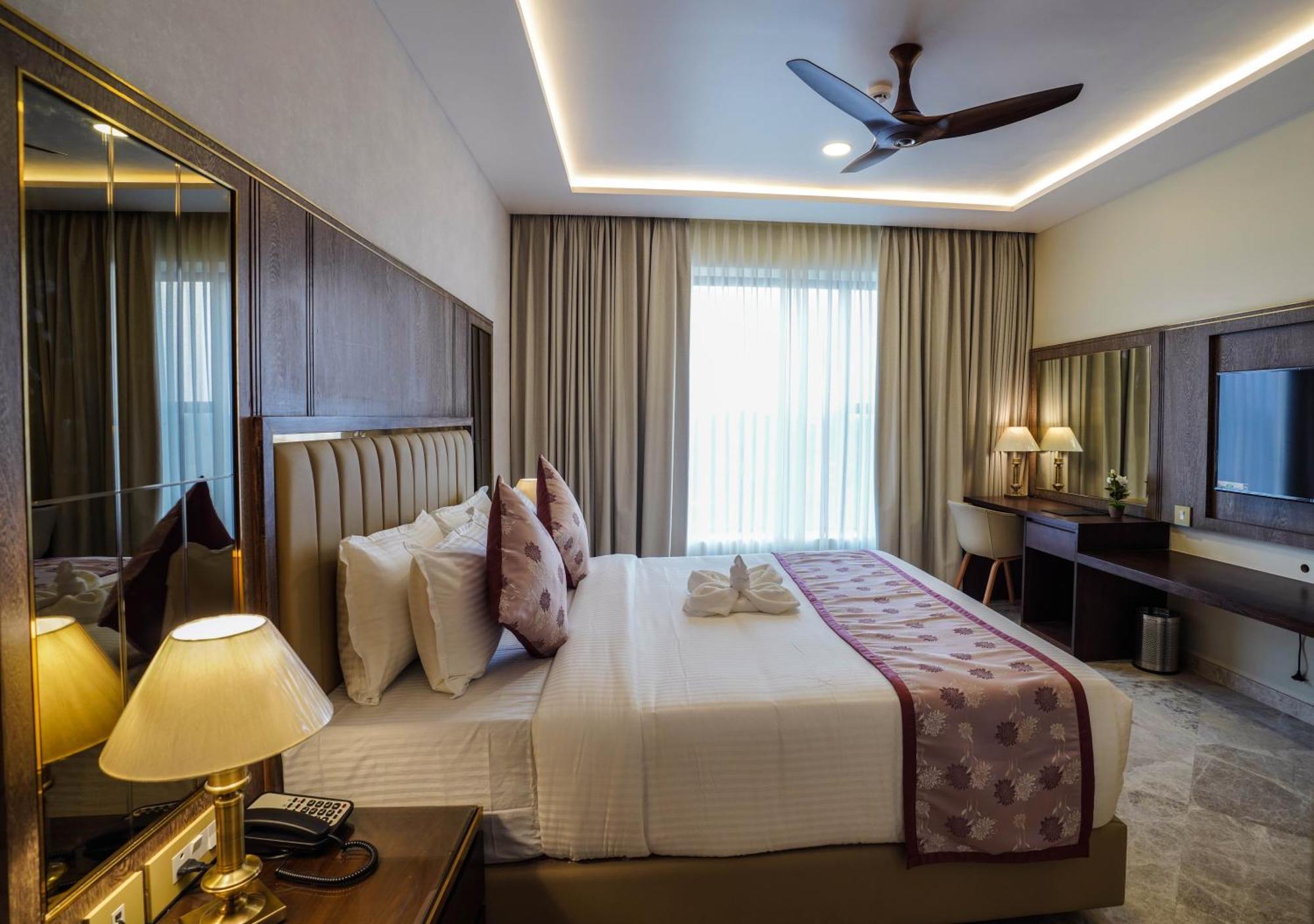 Uva Manish Hotel Kundapur Eksteriør billede