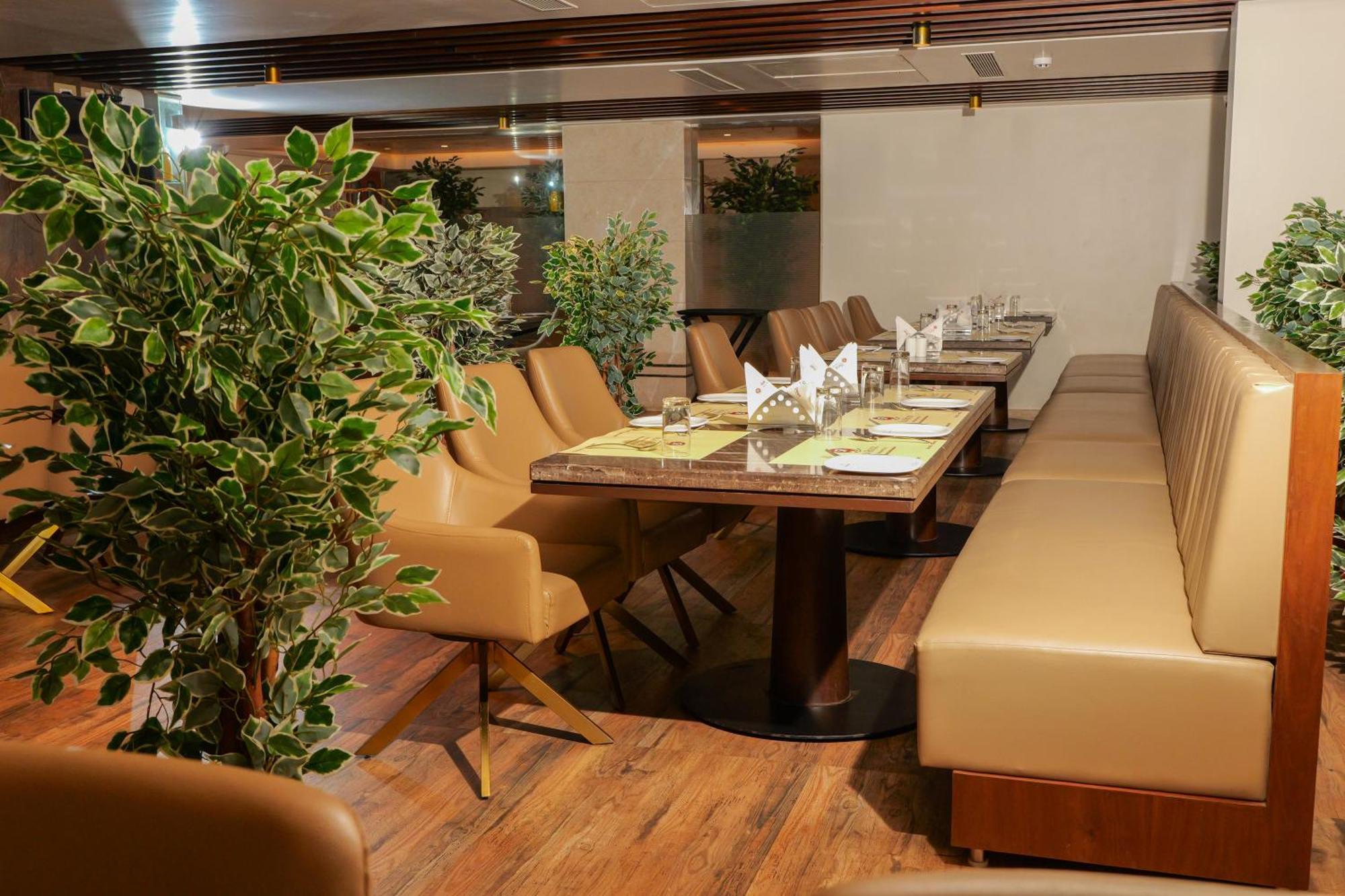 Uva Manish Hotel Kundapur Eksteriør billede