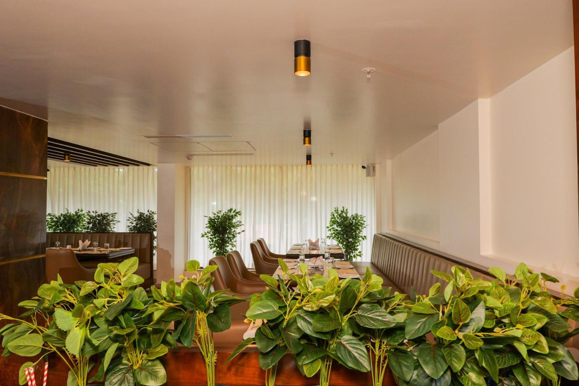 Uva Manish Hotel Kundapur Eksteriør billede