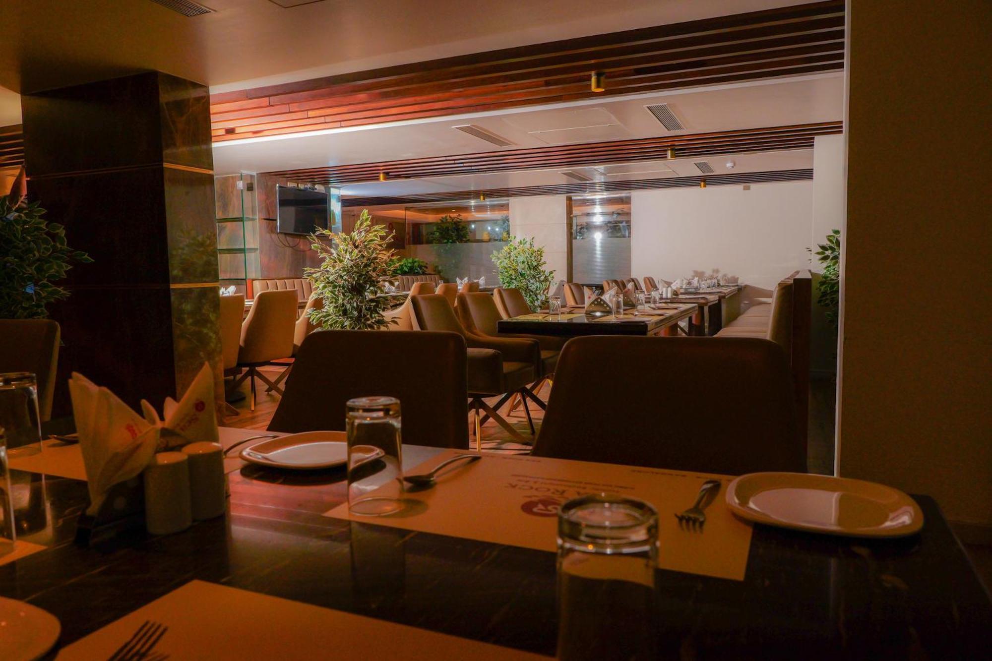 Uva Manish Hotel Kundapur Eksteriør billede