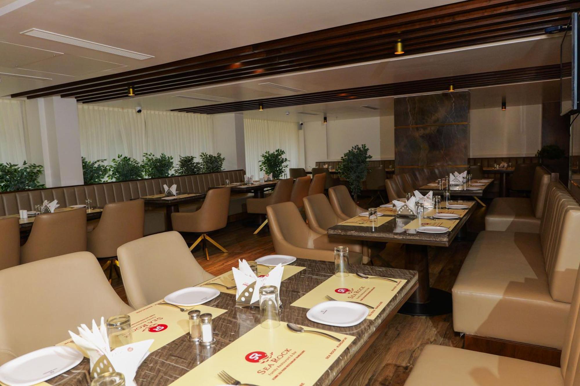 Uva Manish Hotel Kundapur Eksteriør billede